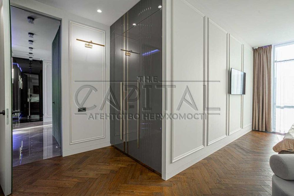 Терміновий продвж  пентхаусу Park Avenue VIP