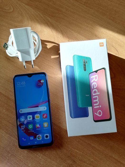 Redmi 9 - Smartfon z Pamięcią 64GB/4GB + 2 x Etui GRATIS
