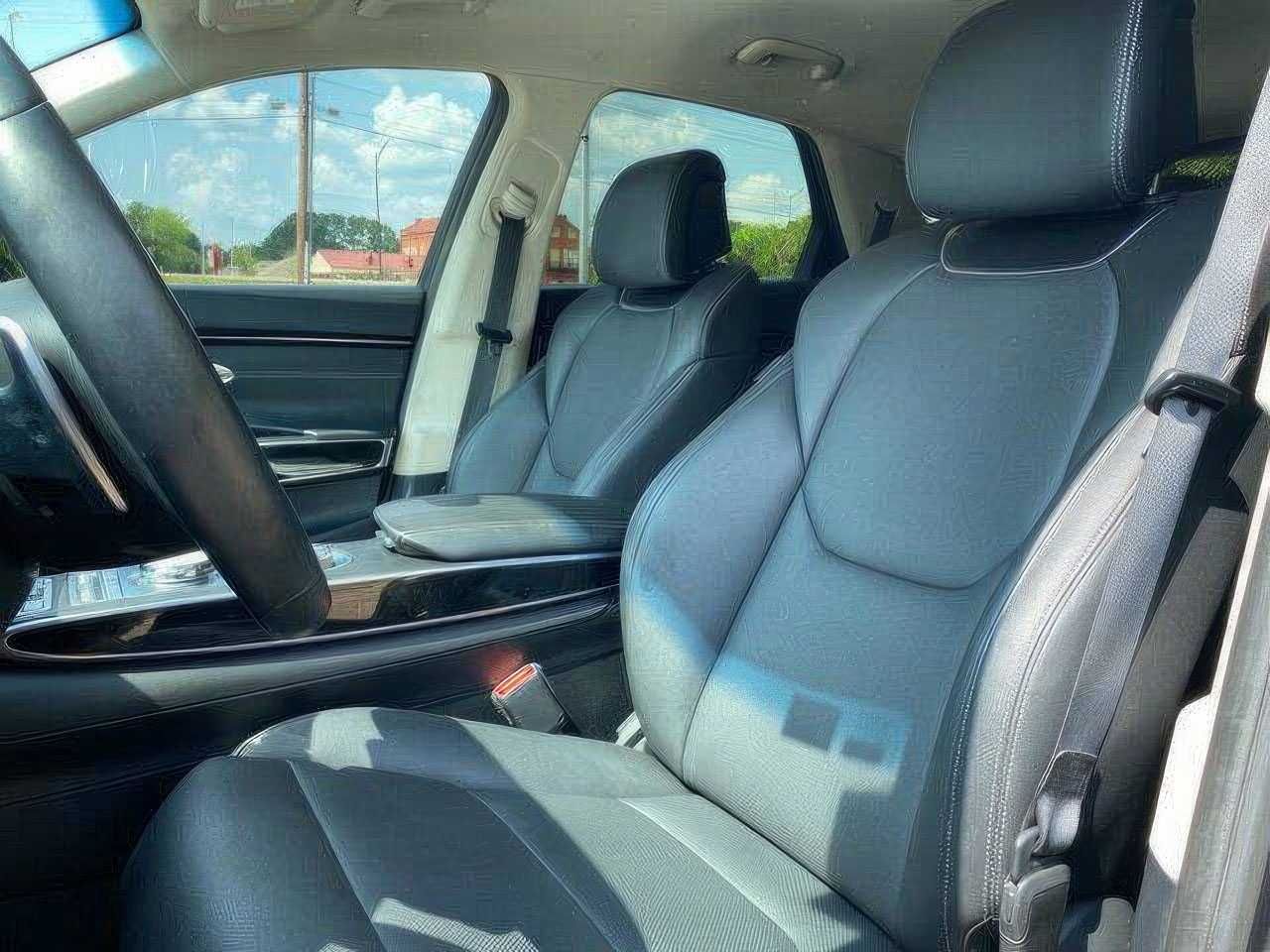 2022 Genesis GV70 2.5T Standard