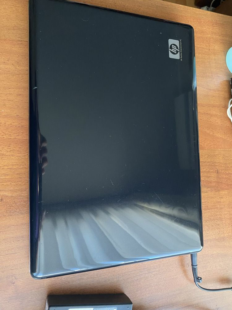 Ноутбук HP dv7-1190er/17” 1440x900/HDD320Gb/6gb/Nvidia GeForce 9600GT