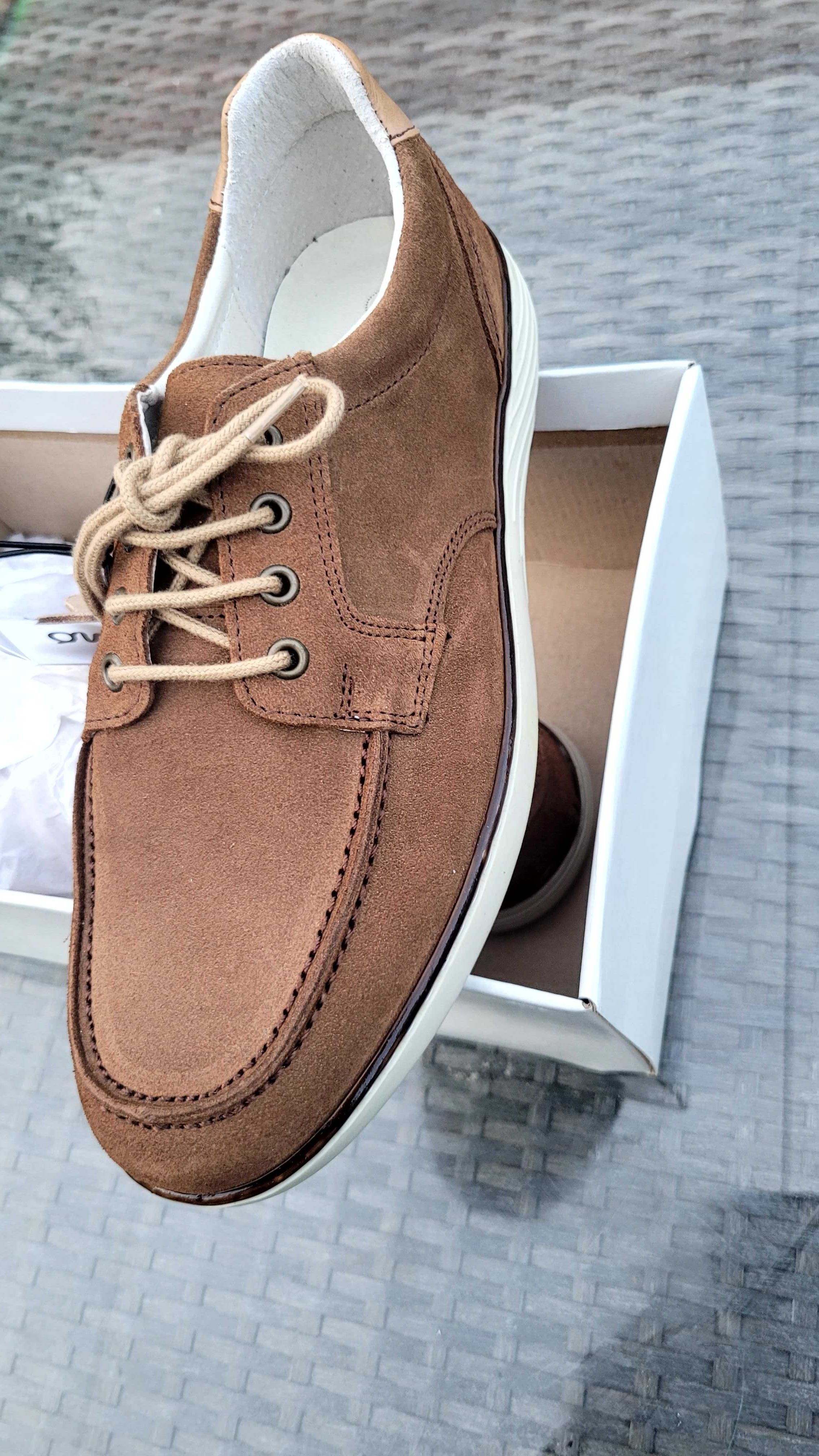 Sapatos homem - camurça- tamanho 41