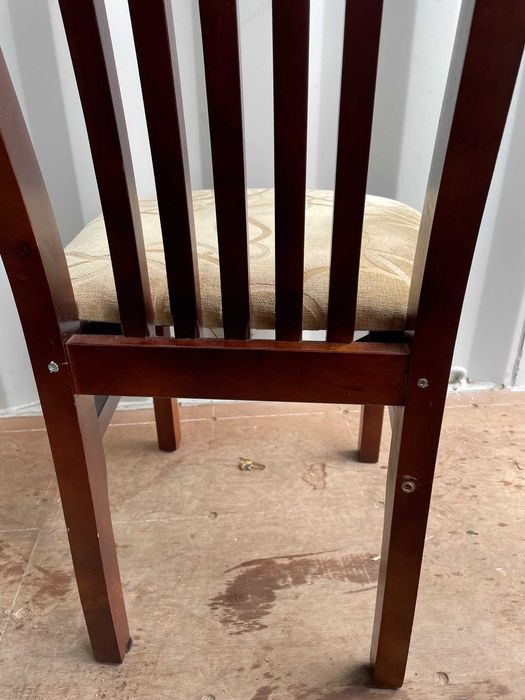 Krzesła komplet 4 szt