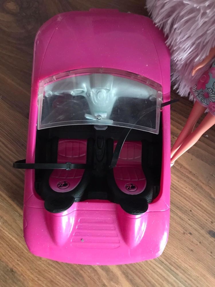 Oryginalne: Kabriolet Barbie + 4 szt. lalki barbie+ akcesoria