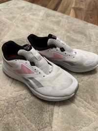 Buty Reebok rozm. 37,5