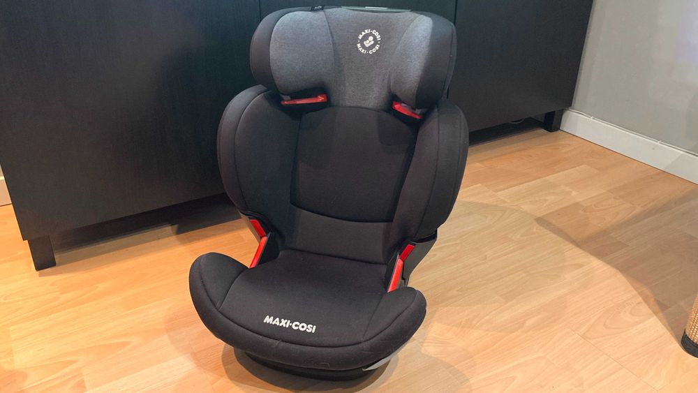 Fotelik Maxi Cosi Rodifix 15-35kg ISOFIX