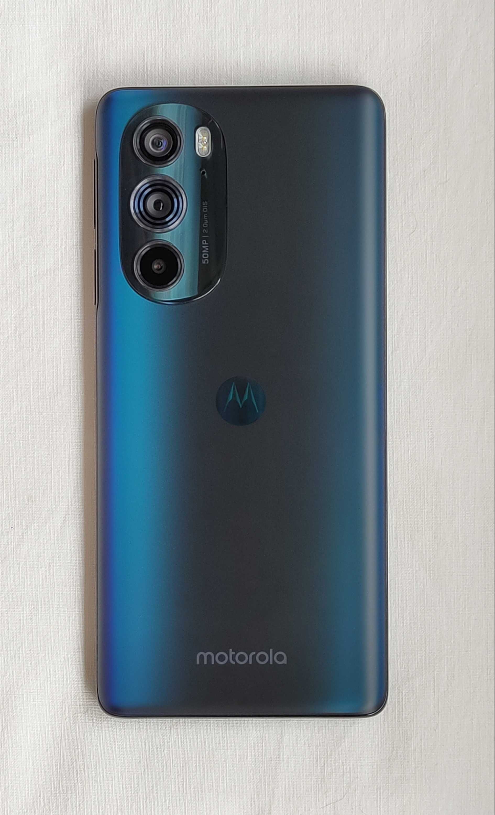 Motorola Edge 30 Pro 5G 12/256 GB niebieska nie na raty gwarancja