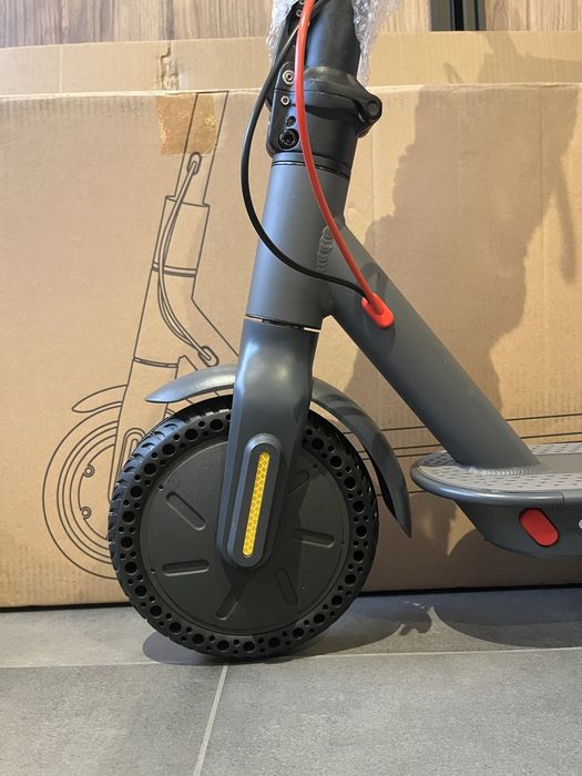 Hulajnoga elektryczna (NOWA) N7PRO 350W dla dorosłych 30km/h