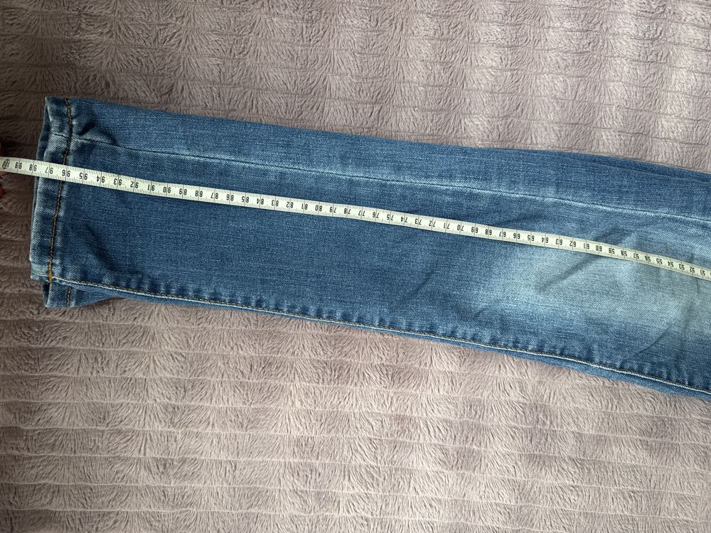 Jeansy guess skinny rurki