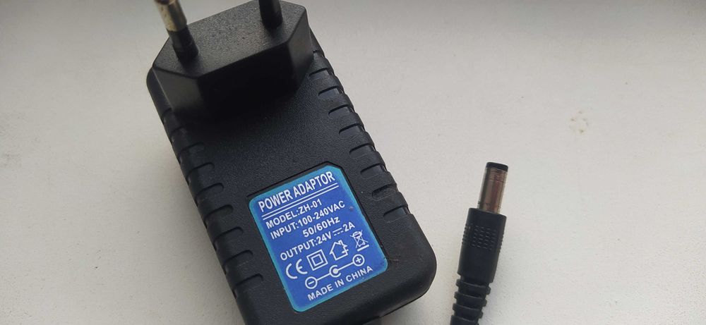 Блок живлення питания зарядка 24v 2a НЕ РАБОЧИЙ