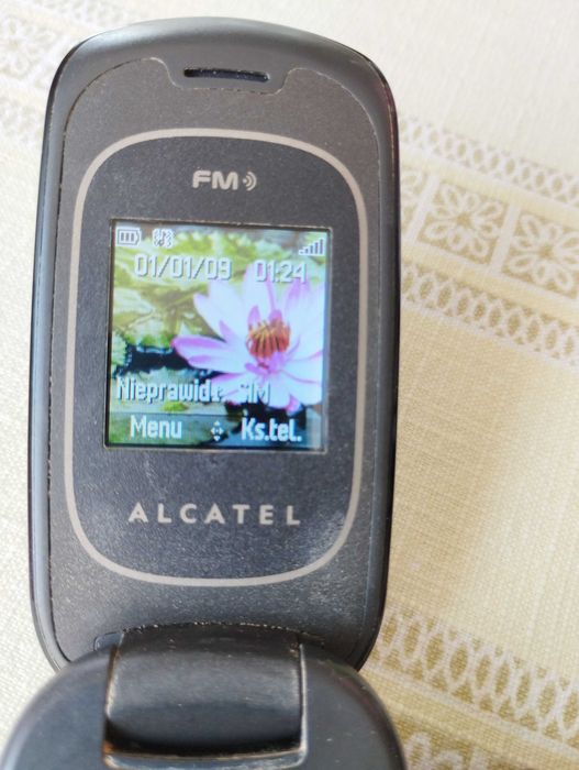 Telefon Alcatel z klapką z ładowarką, działa plus drugi Samsung gratis
