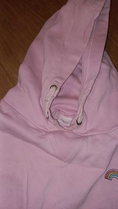 Bluza dla dziewczynki różowa z kapurem r.152 tęcza Next