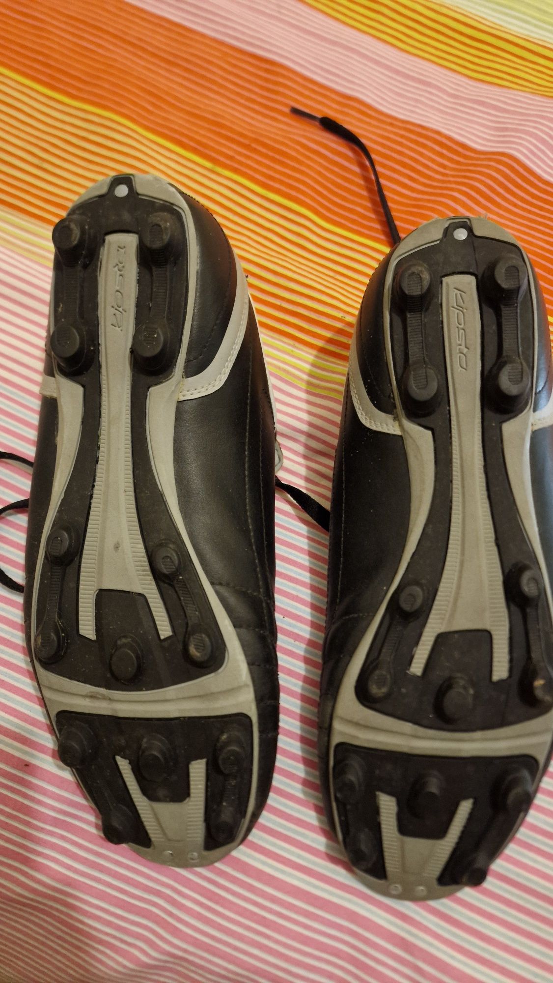 Chuteiras de futebol kipsta 45