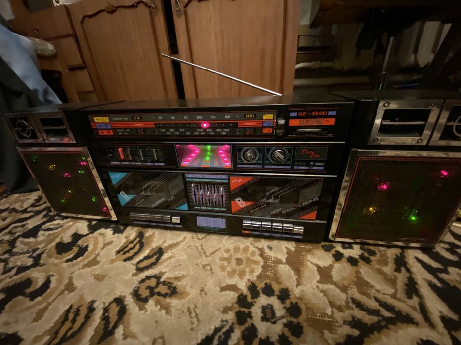 Магнитофон KENCONIC GE 389D