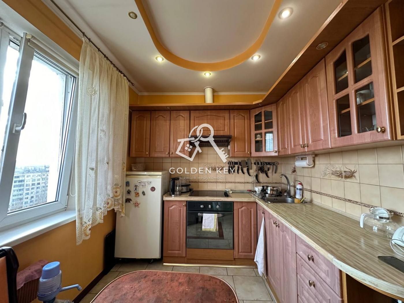 Продаж 3-х кімнатної квартири, Покровський район, вулиця Світальського