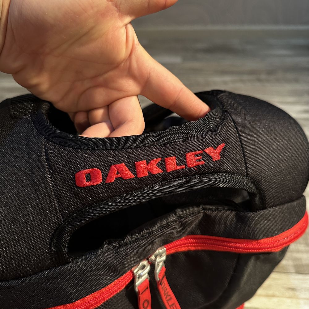 Мужской портфель Oakley