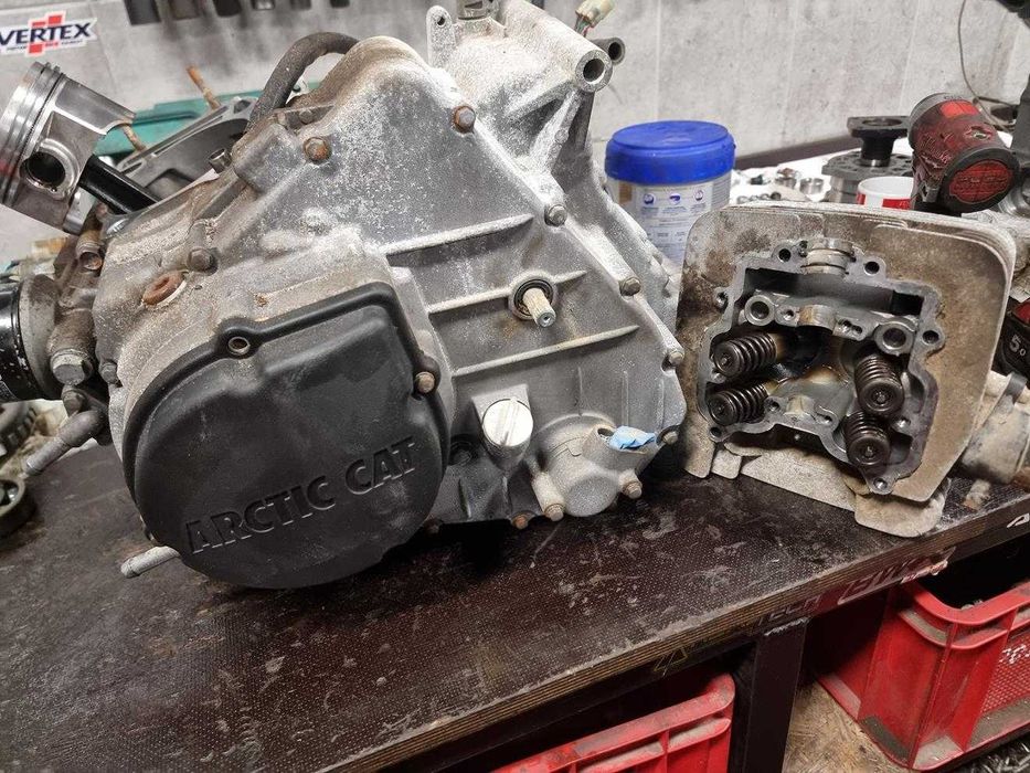 Komplet Plastików Arctic Cat 400 części 450 silnik głowica wał Serwis