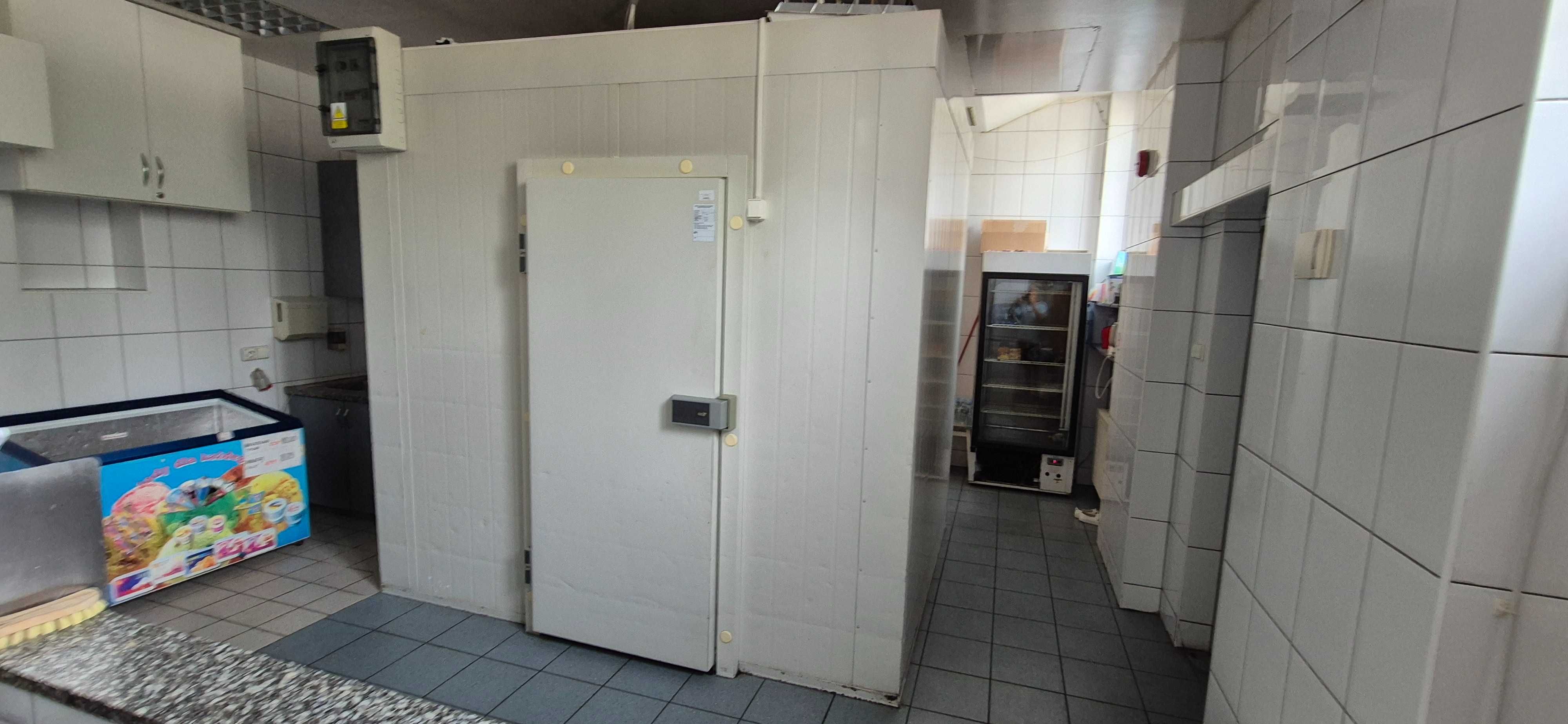 Lokal Użytkowy 83 m2 centrum