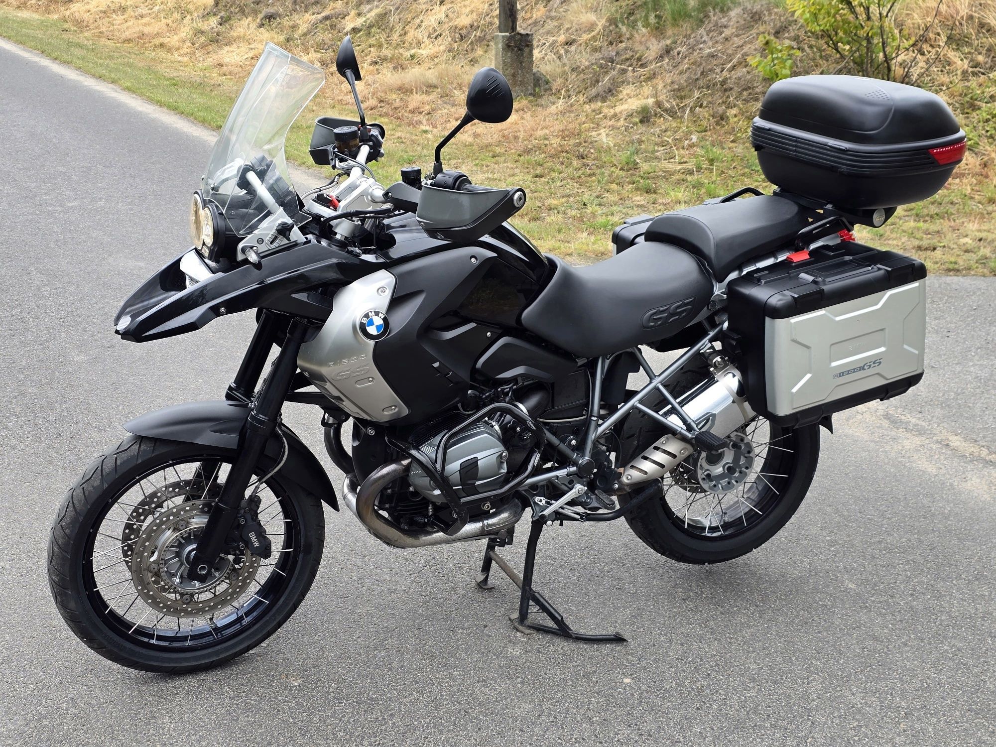 Bmw gs 1200 Triple Black Import Niemcy. Nowe opony ! Serwis ASO