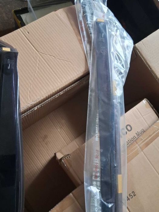 Owiewki na szyby mazda mpv