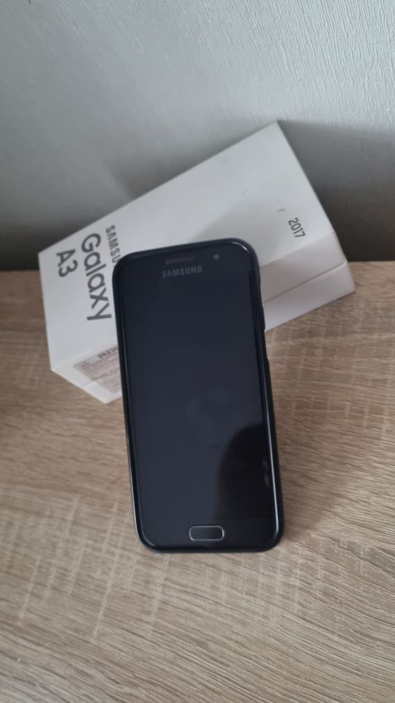 Samsung A3 2sim 2Gb/16+32Gb