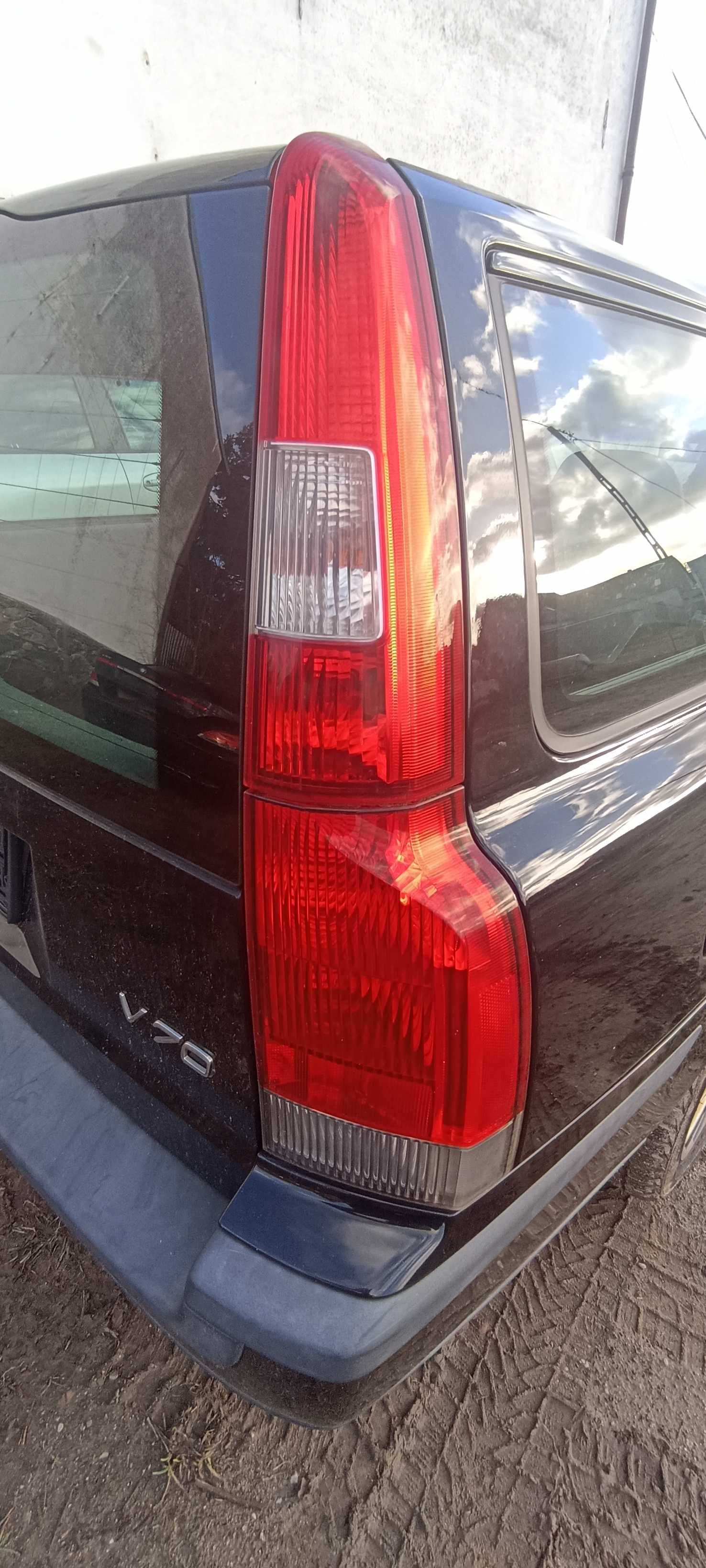 ćwiartka tył tylna błotnik volvo v70 lak 019-26