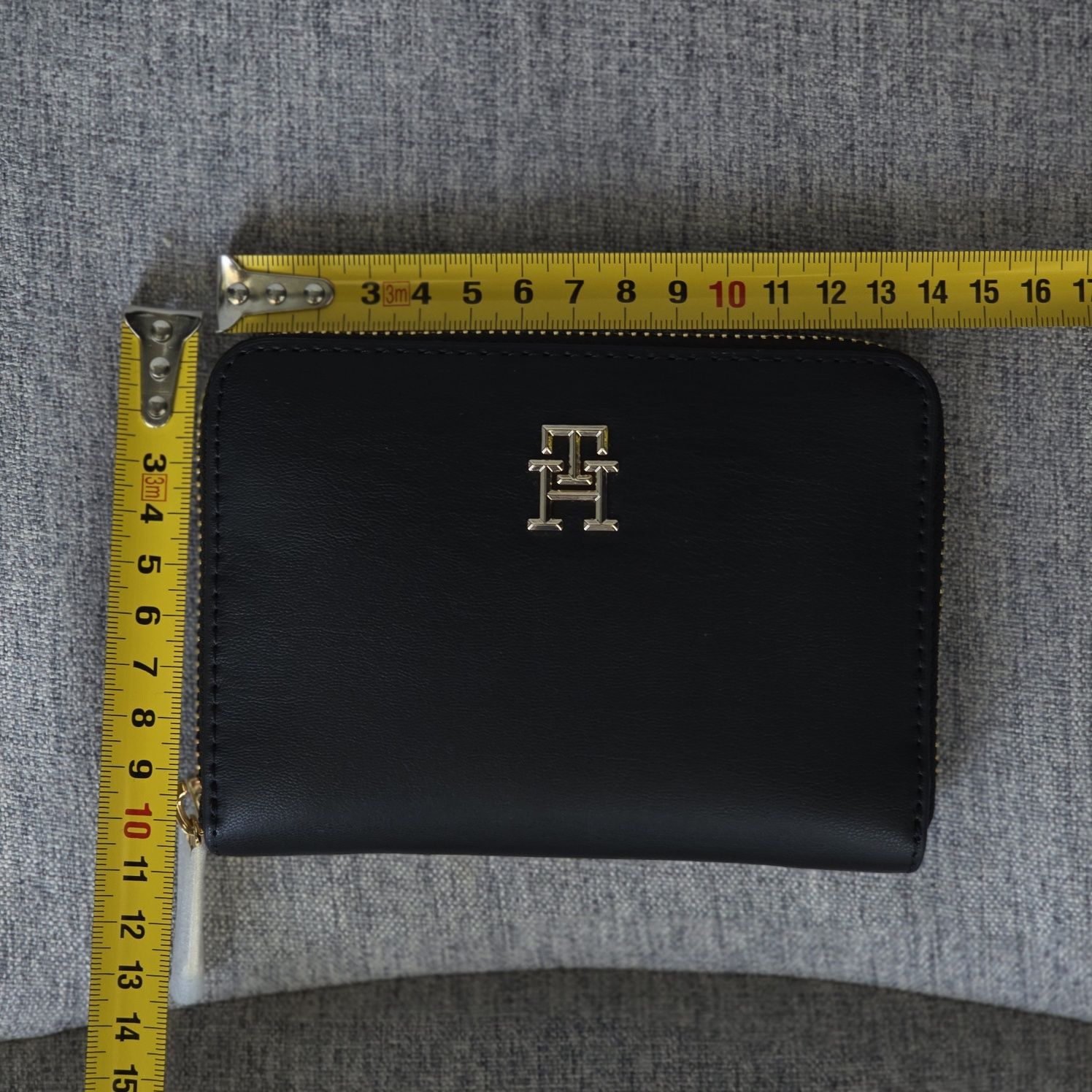 Жіночий гаманець Tommy Hilfiger