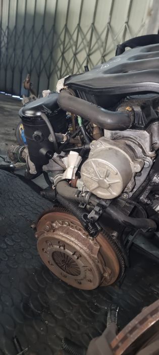 Motor Peugeot partner 1.9 diesel WJZ