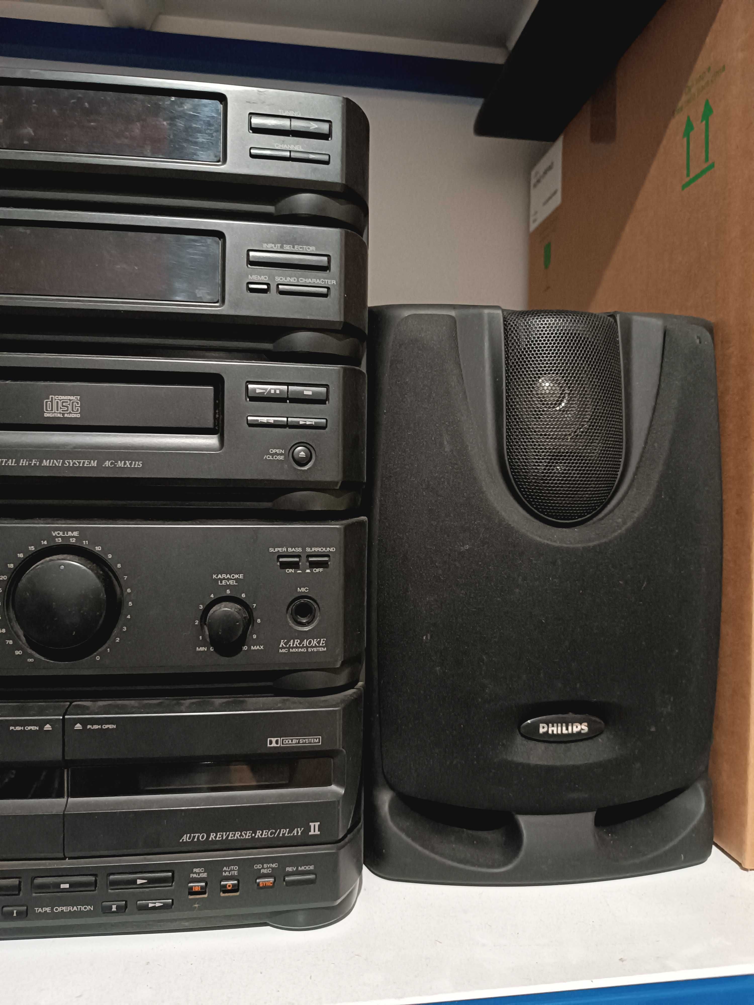 Aparelhagem AKAI  com comando