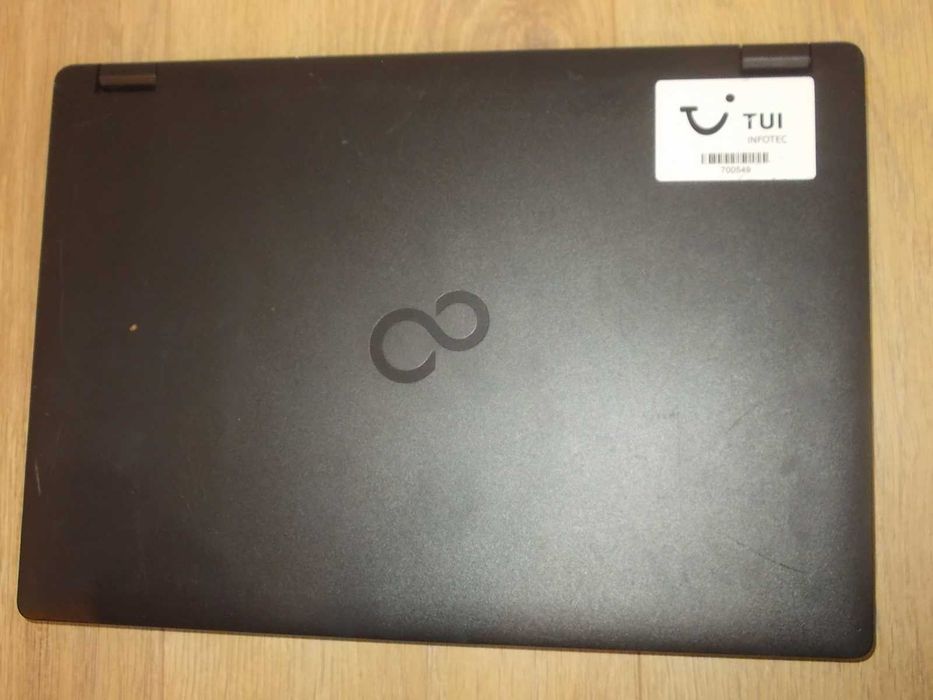 Fujitsu Lifebook E548 Core i5-8350U 8GB DDR4 256GB NVMe
