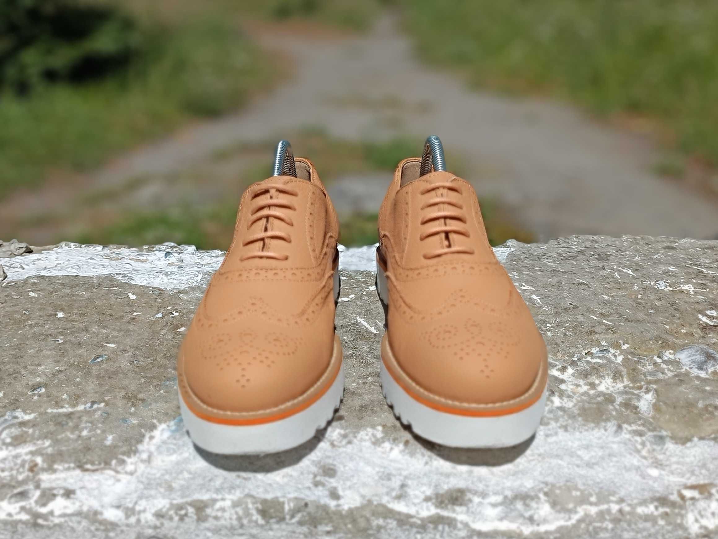 Жіночі шкіряні броги, оксворди Hogan