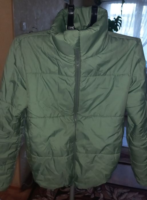 Продам кардиган на 152 і куртки 152/158 б/в