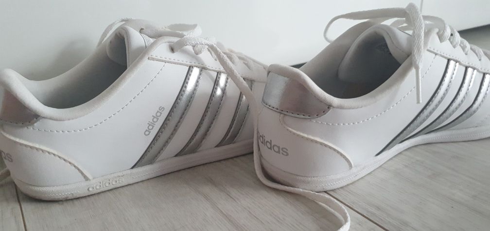 Damskie buty Adidas