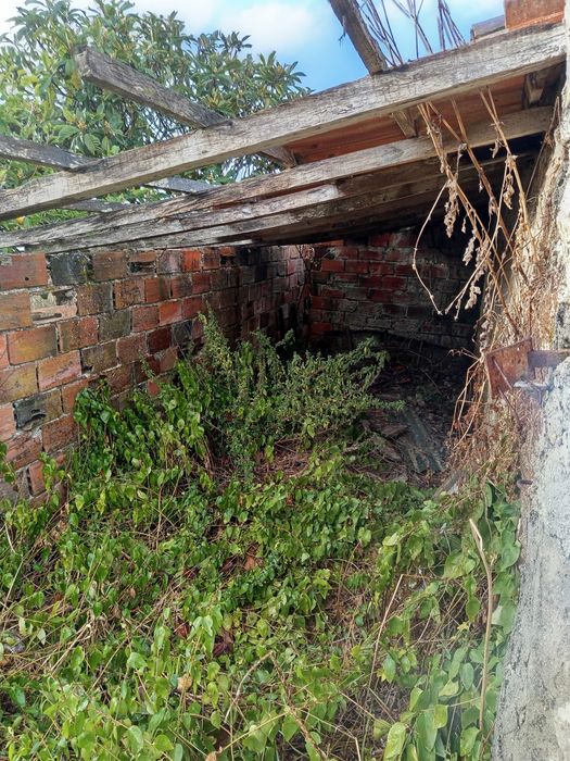 Moradia T2 para recuperar