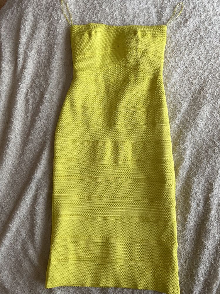 Ołówkowa limonkowa bandażowa sukienka wizytowa 38