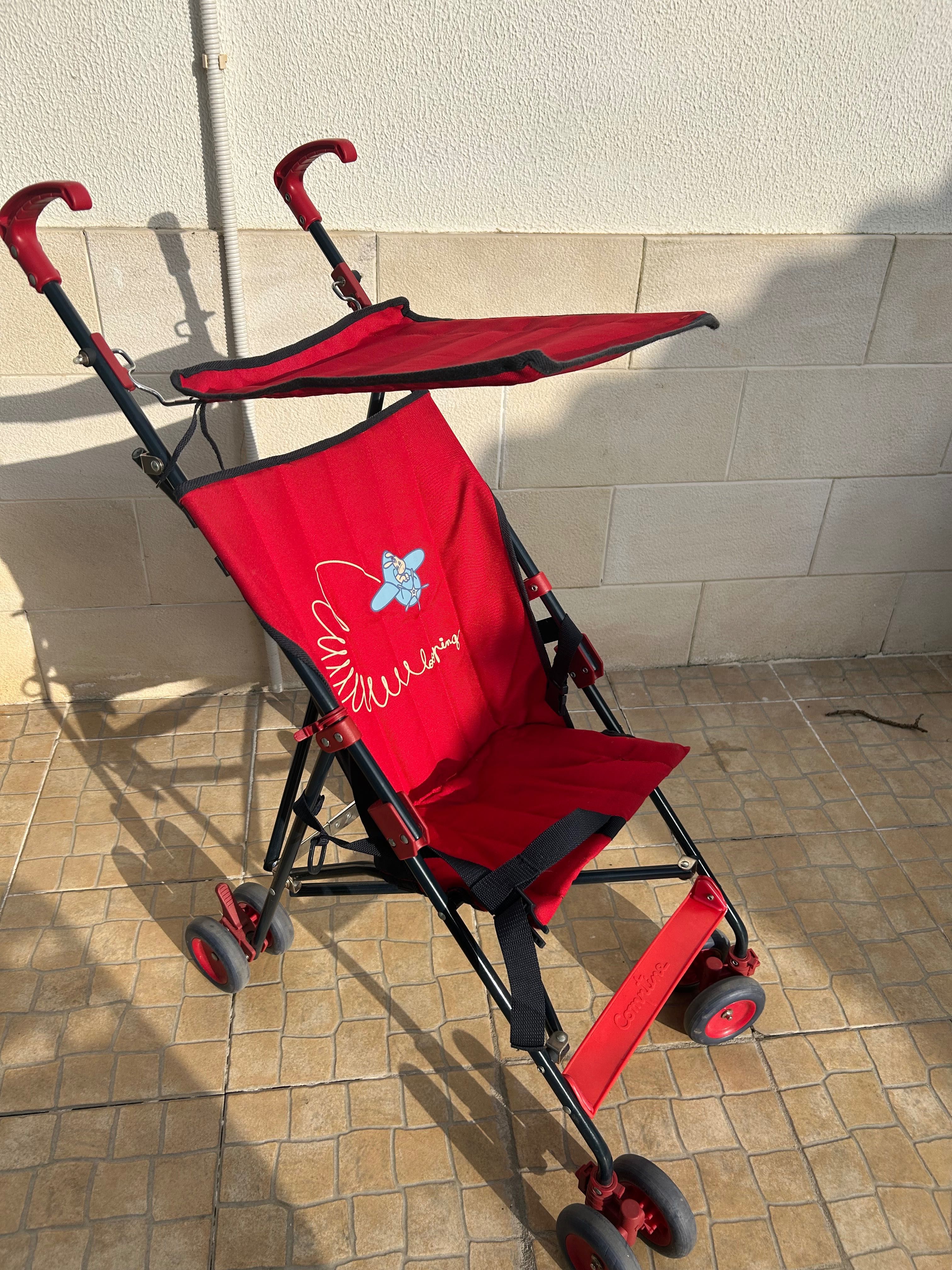 Carrinho de Bebé Vermelho