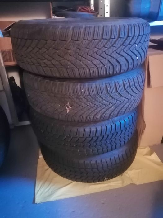 Koła opony zimowe toyota Corolla e12 195/65/15 r15
