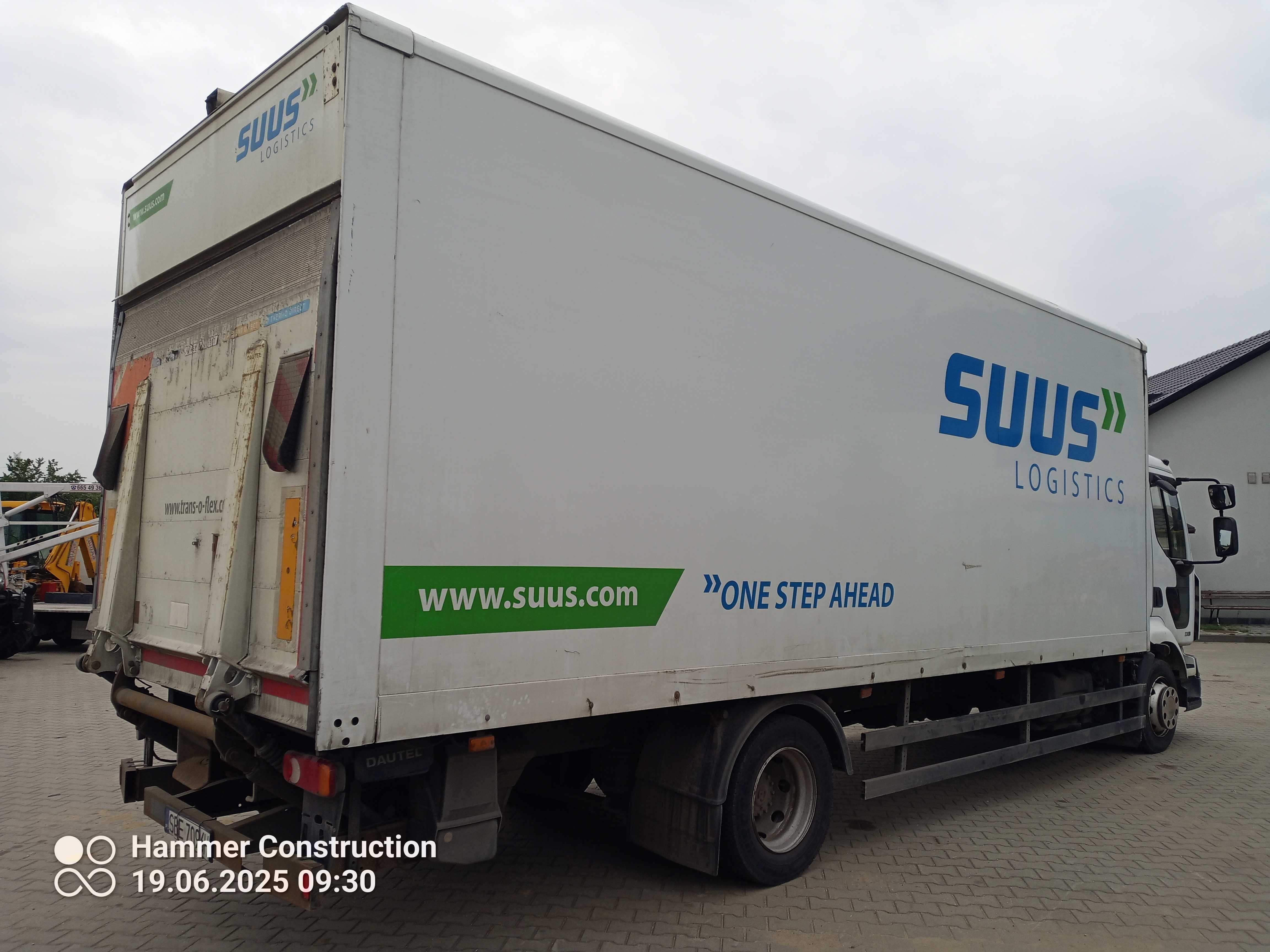 Sprzedam  Renault Midlum 220.11 Kontener Winda adr