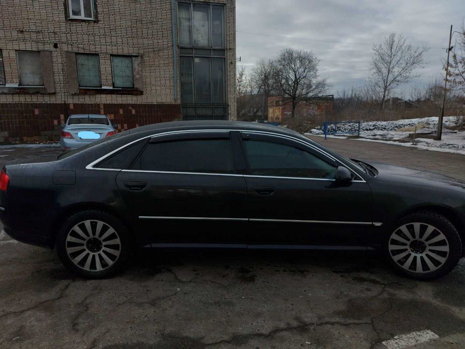 Продам Audi A8L, 3.0 бензин/газ, 2005г.в.