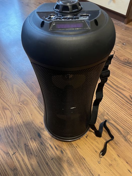 Продам блютуз колонку