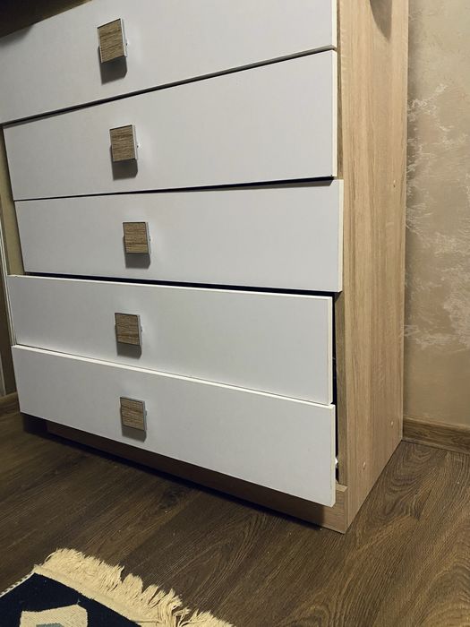 Комод в спальню 5 шухляд