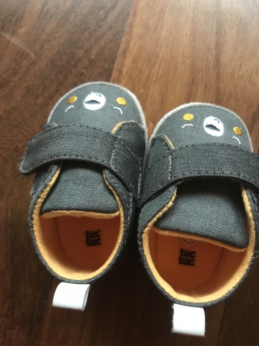 Sapatilhas tuctuc 6m