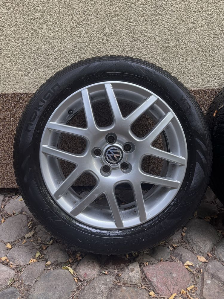 OKAZJA!! Oryginalne Felgi Golf 4 + GRATIS OPONY