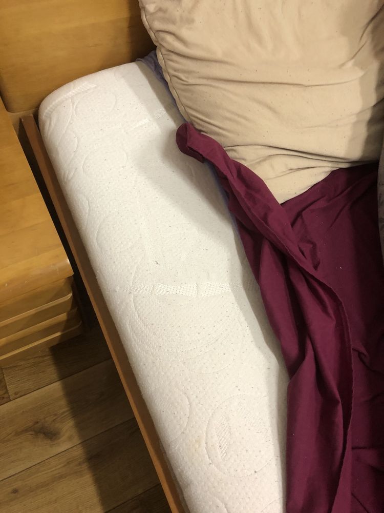 Sprzedam duże łóżko