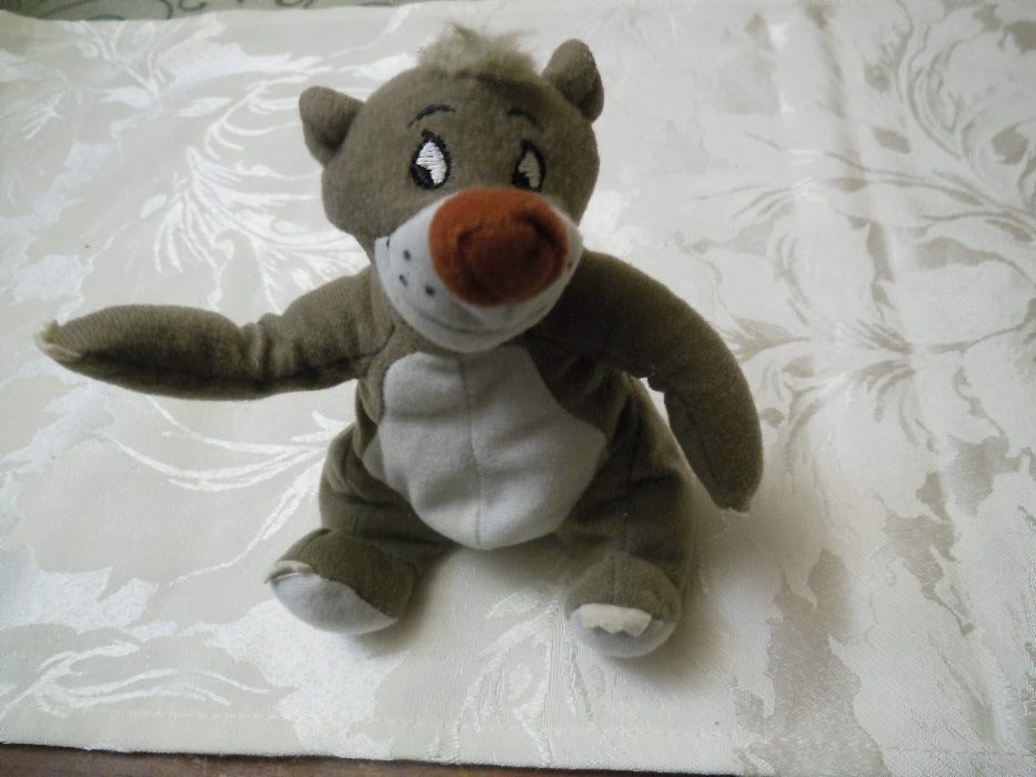 Мягкая игрушк медведь из мультфильма Балу.