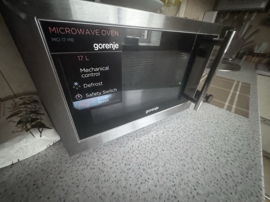 Мікрохвильова піч Gorenje 17 л