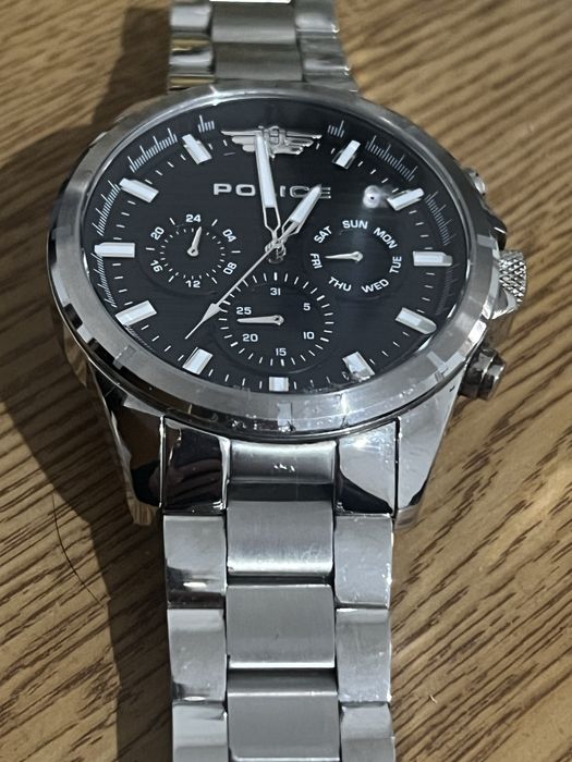 Vendo relogio police prateado