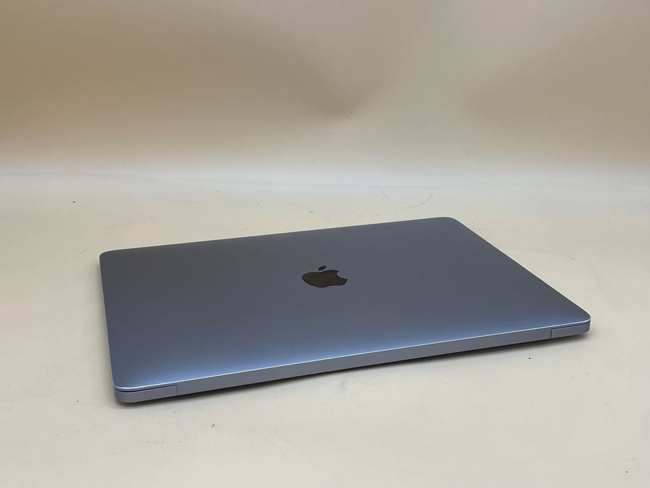 Macbook air 2019 256 ssd i5