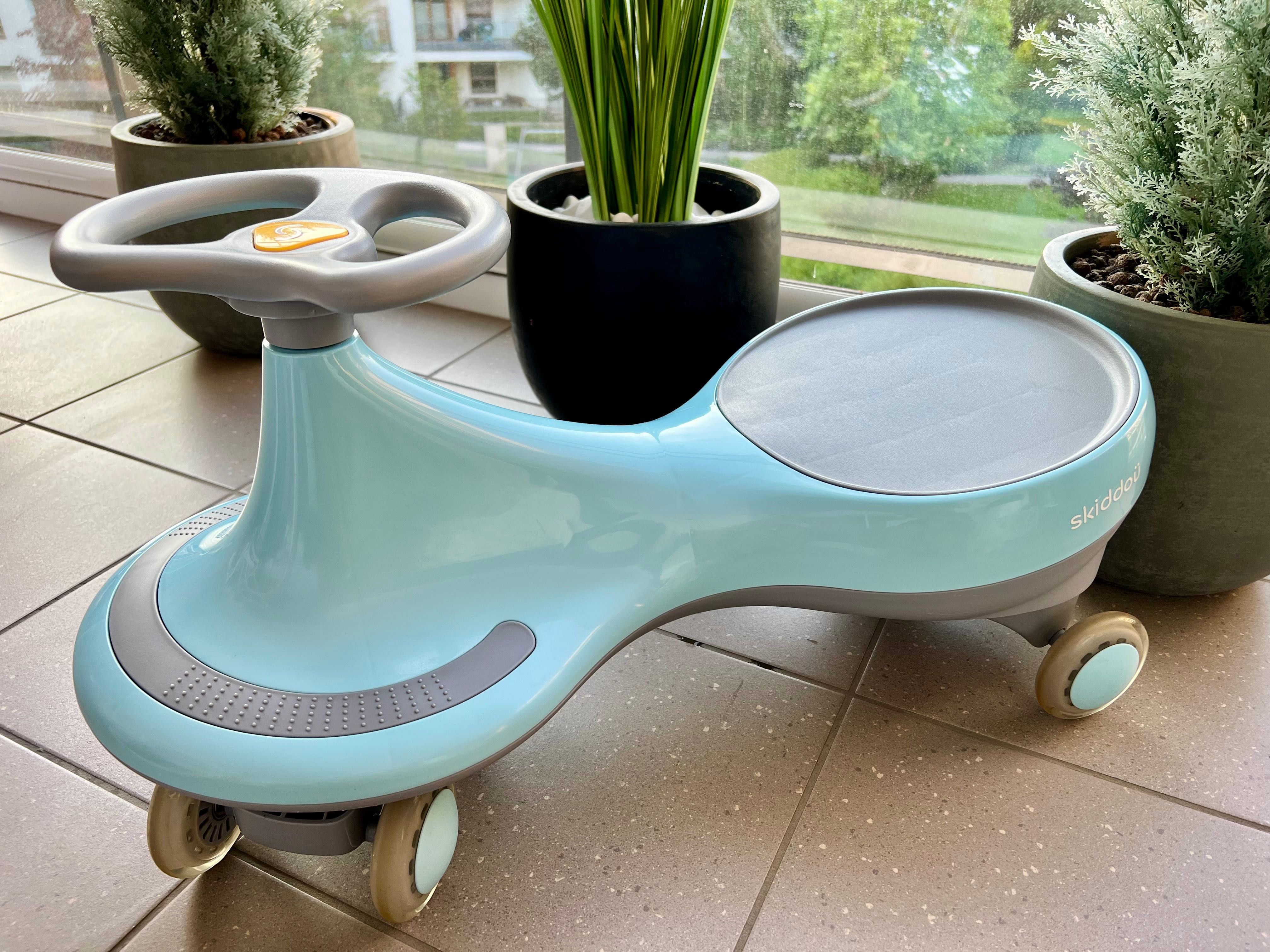 Jeździk grawitacyjny ROLLO Blue skiddou