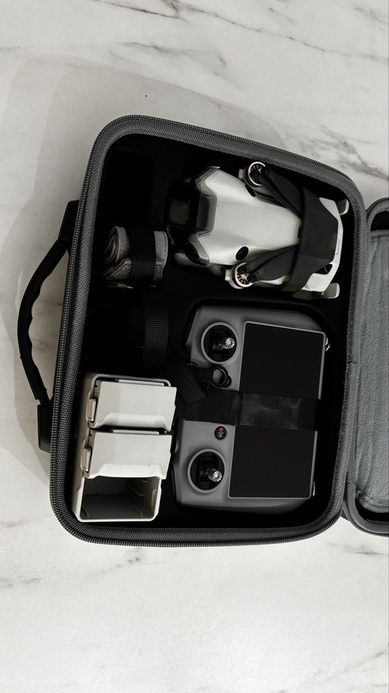 Dji 4 pro mini Combo