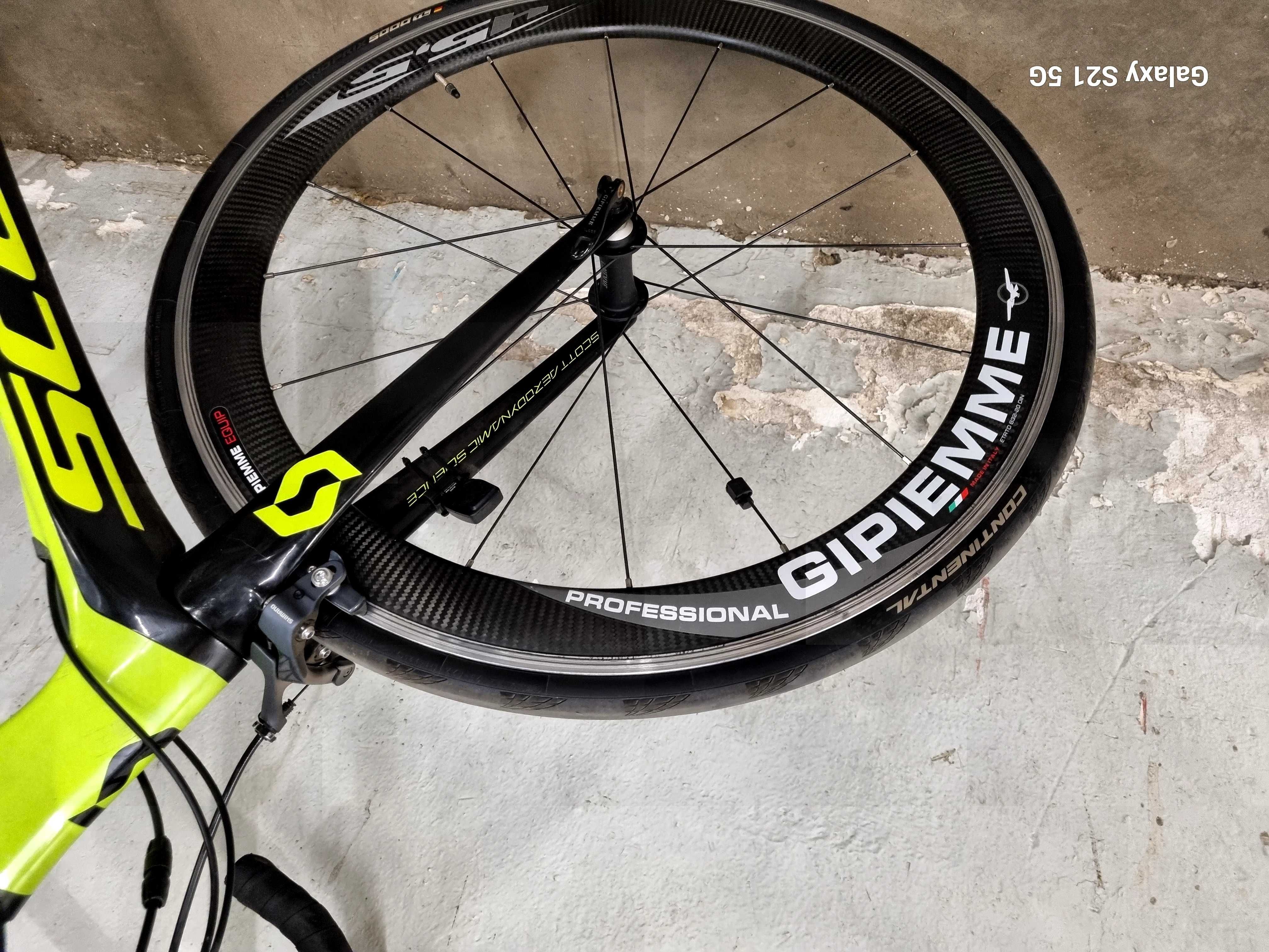 Bicicleta de Estrada SCOTT FOIL Ultegra — Muito leve!